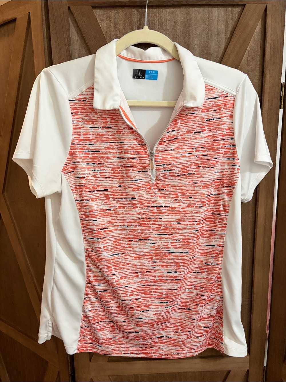 PGA Tour Women’s Golf Polo Short Sleeve Quarter Zip Coral Abstract Print SIZE L